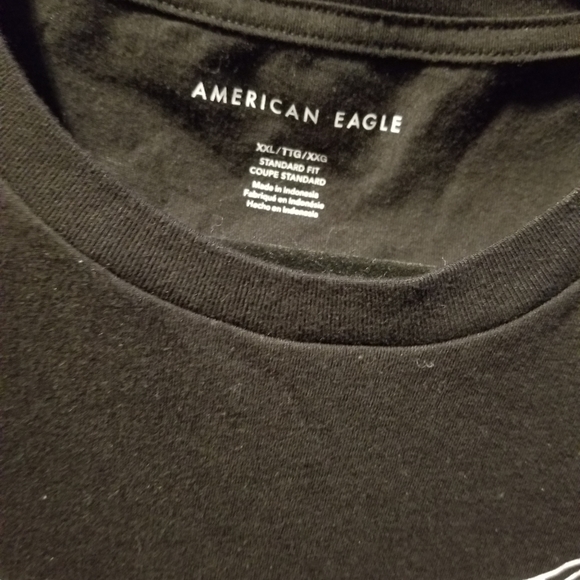 American Eagle Tshirt - Picture 2 of 2